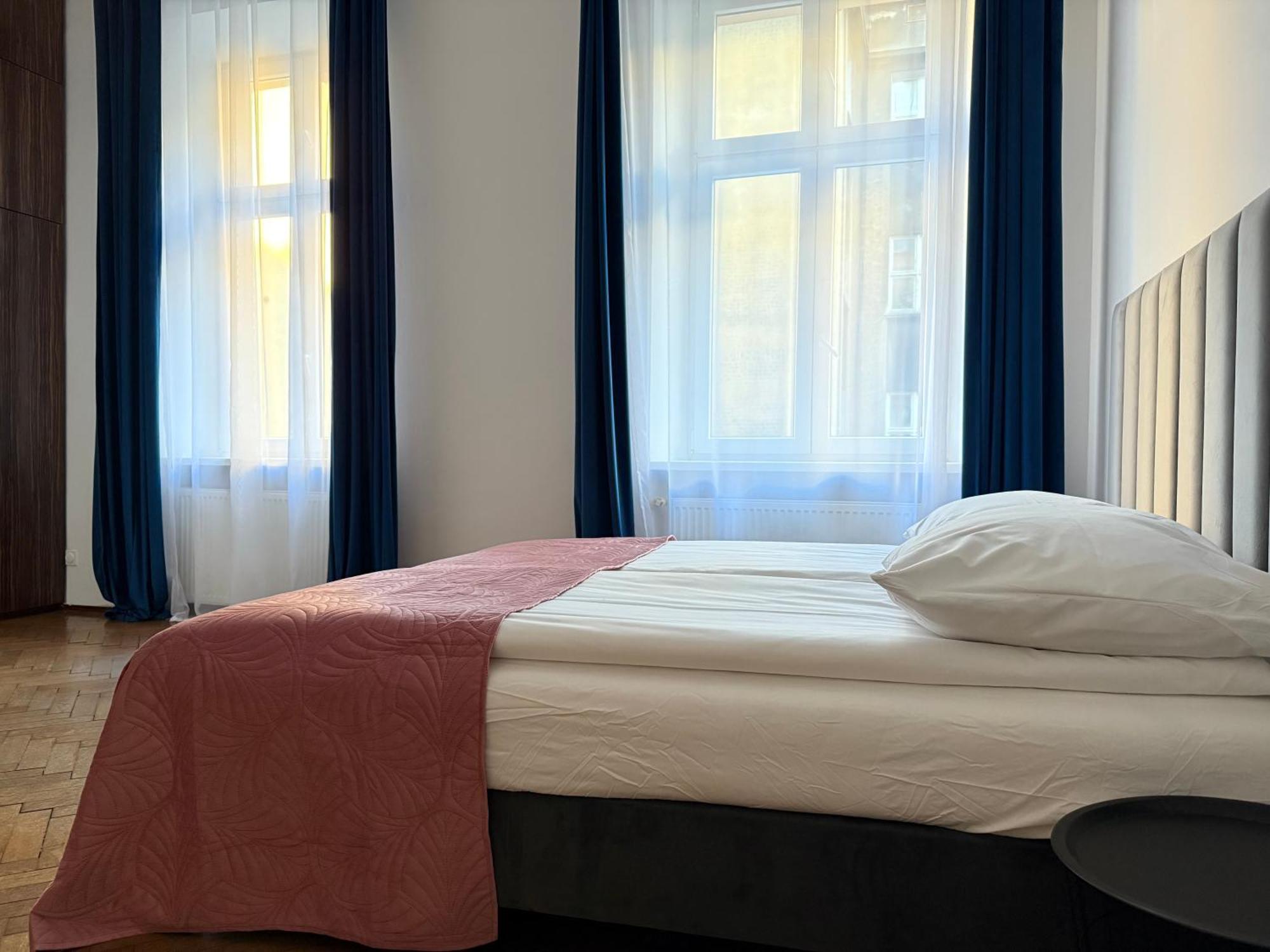 Corner House Residence クラクフ エクステリア 写真